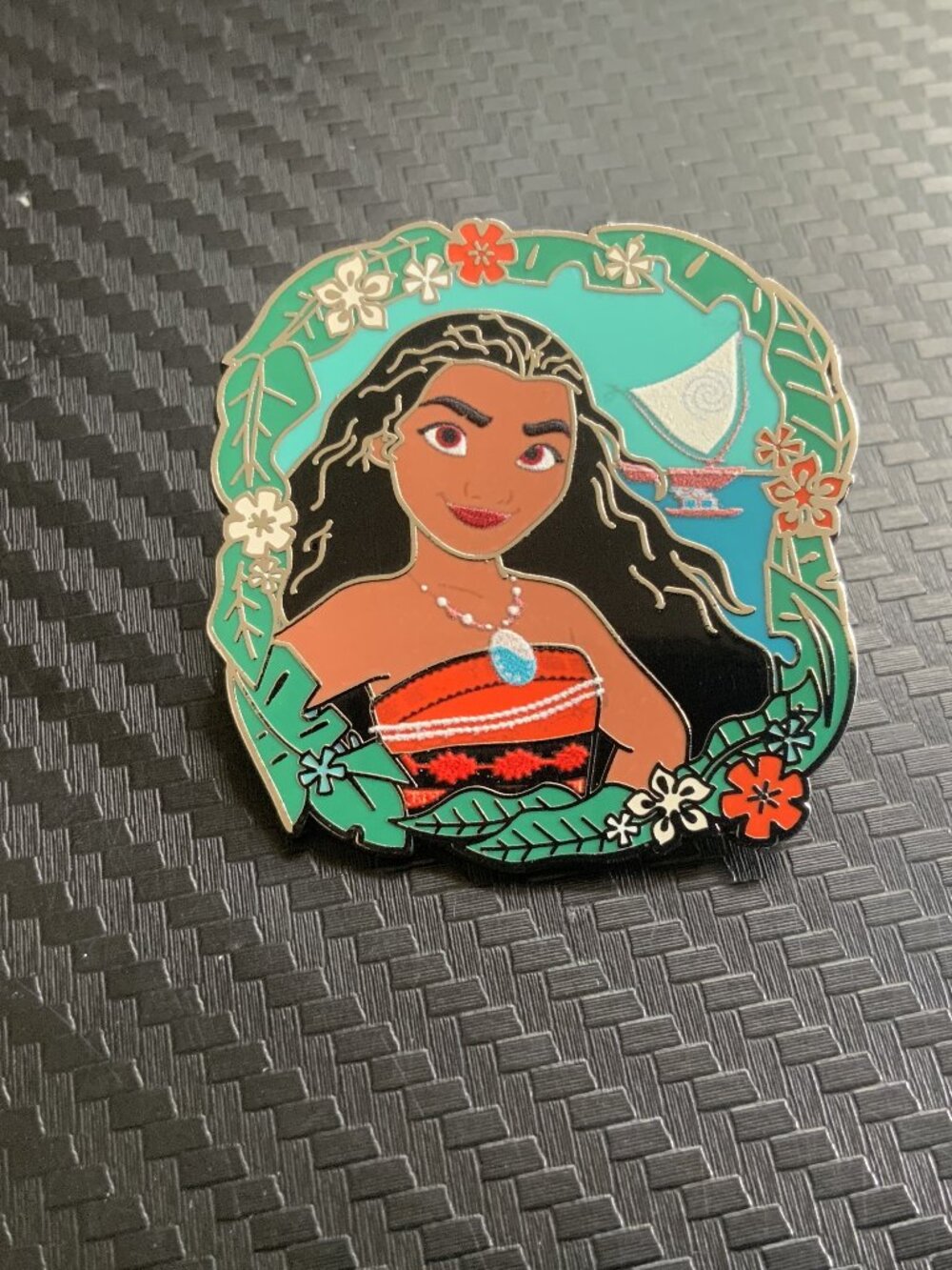 DISNEY MOANA PRINCESS  MYSTERY BOX 2022 PIN